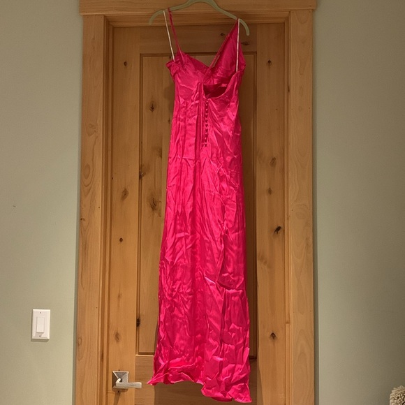 ELLIATT Belmont Gown in Fuchsia. NWTS. Size small - Picture 5 of 7